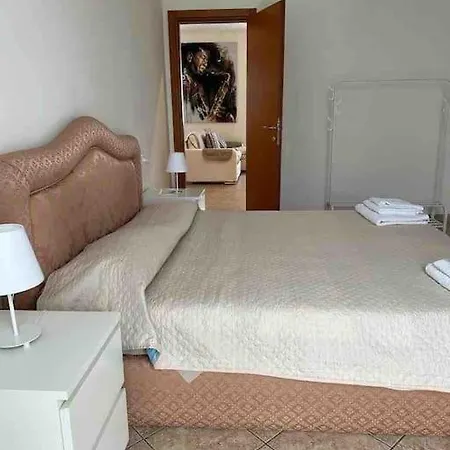 Mutina 6 * Modena